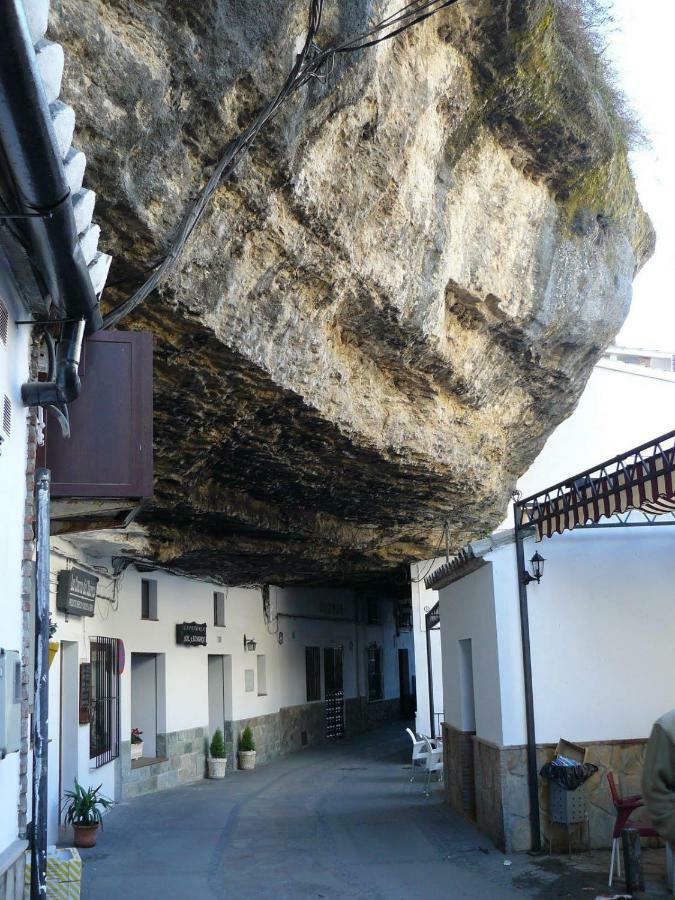 Casa Cueva De La Sombra Villa Setenil De Las Bodegas Eksteriør bilde